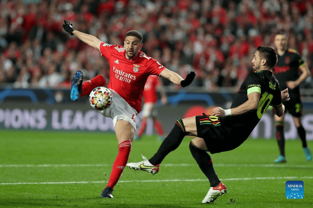 太阳城集团-阿贾克斯迎战拜仁,冠军联赛精彩对决是哪一集